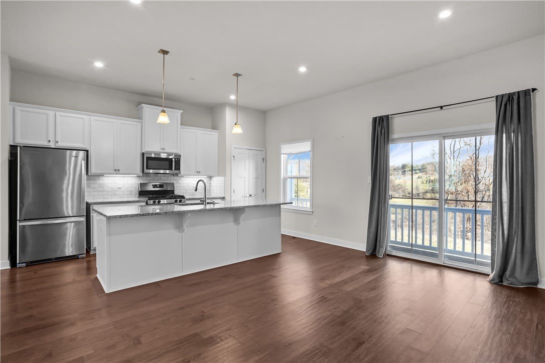 3037 Mahican Circle – photo 5
