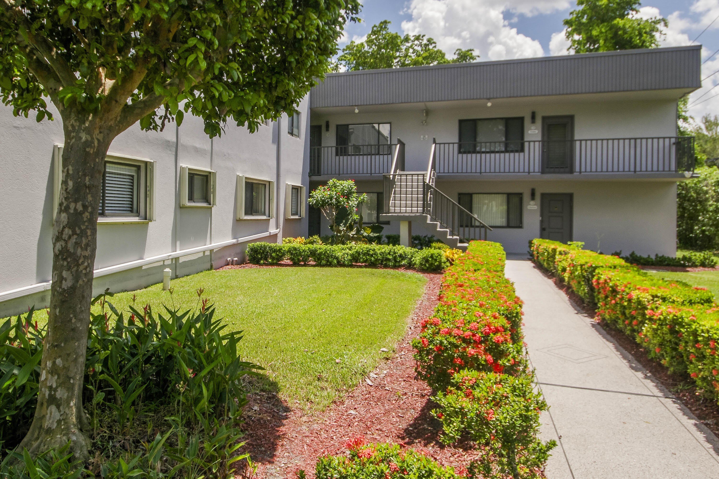 15090 Ashland Place – photo 1