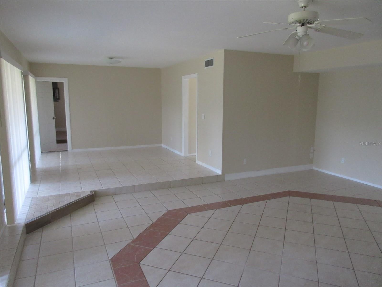 1275 PRICE Circle NW – photo 4