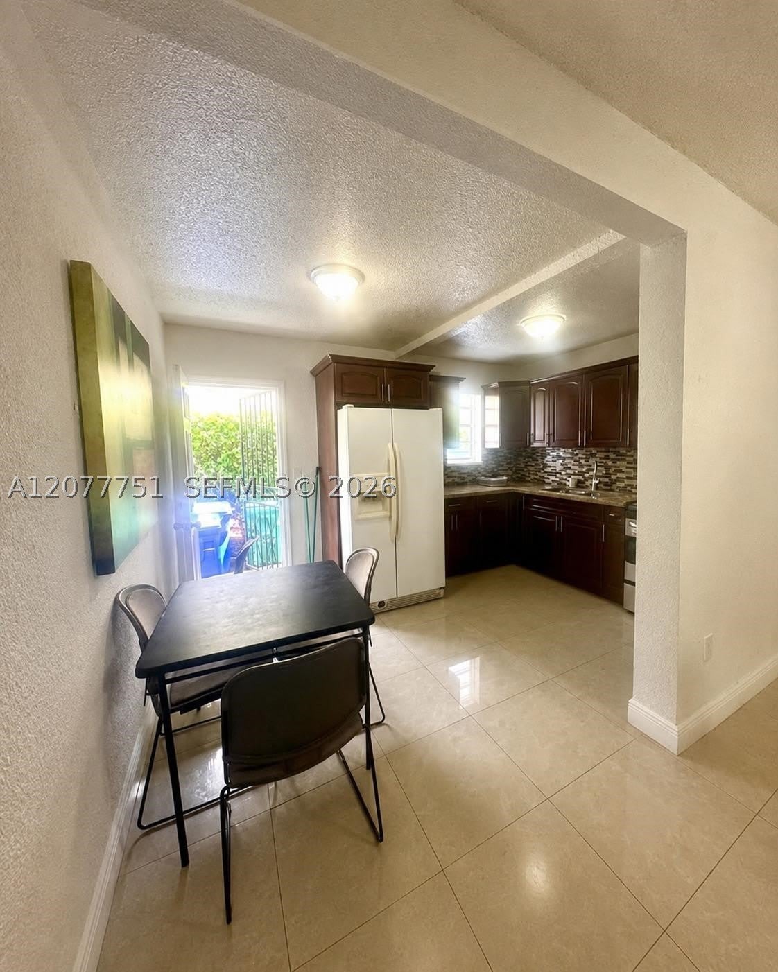 2361 SW 27th St – photo 3