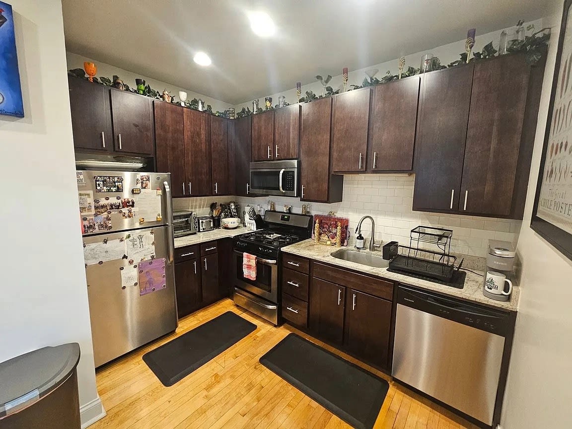 5354 N Kimball Ave # 4 – photo 2