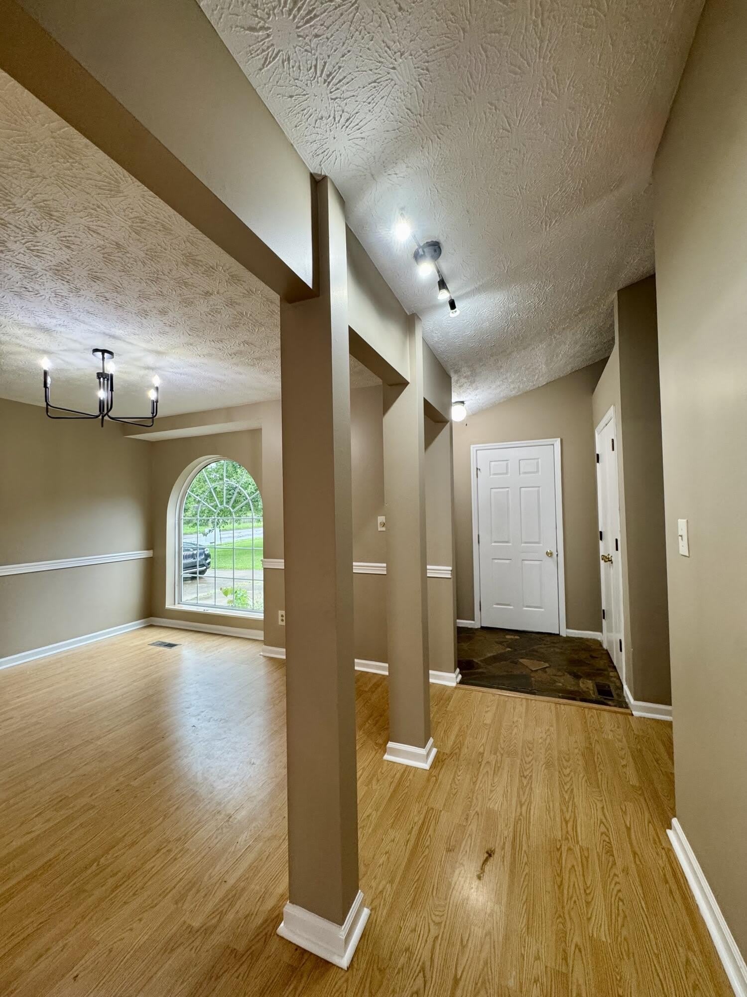 500 Orchard Drive – photo 4