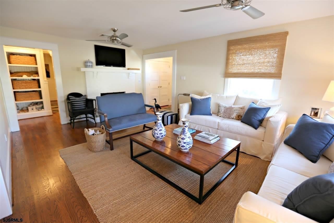 8102 Marshall Ave – photo 4