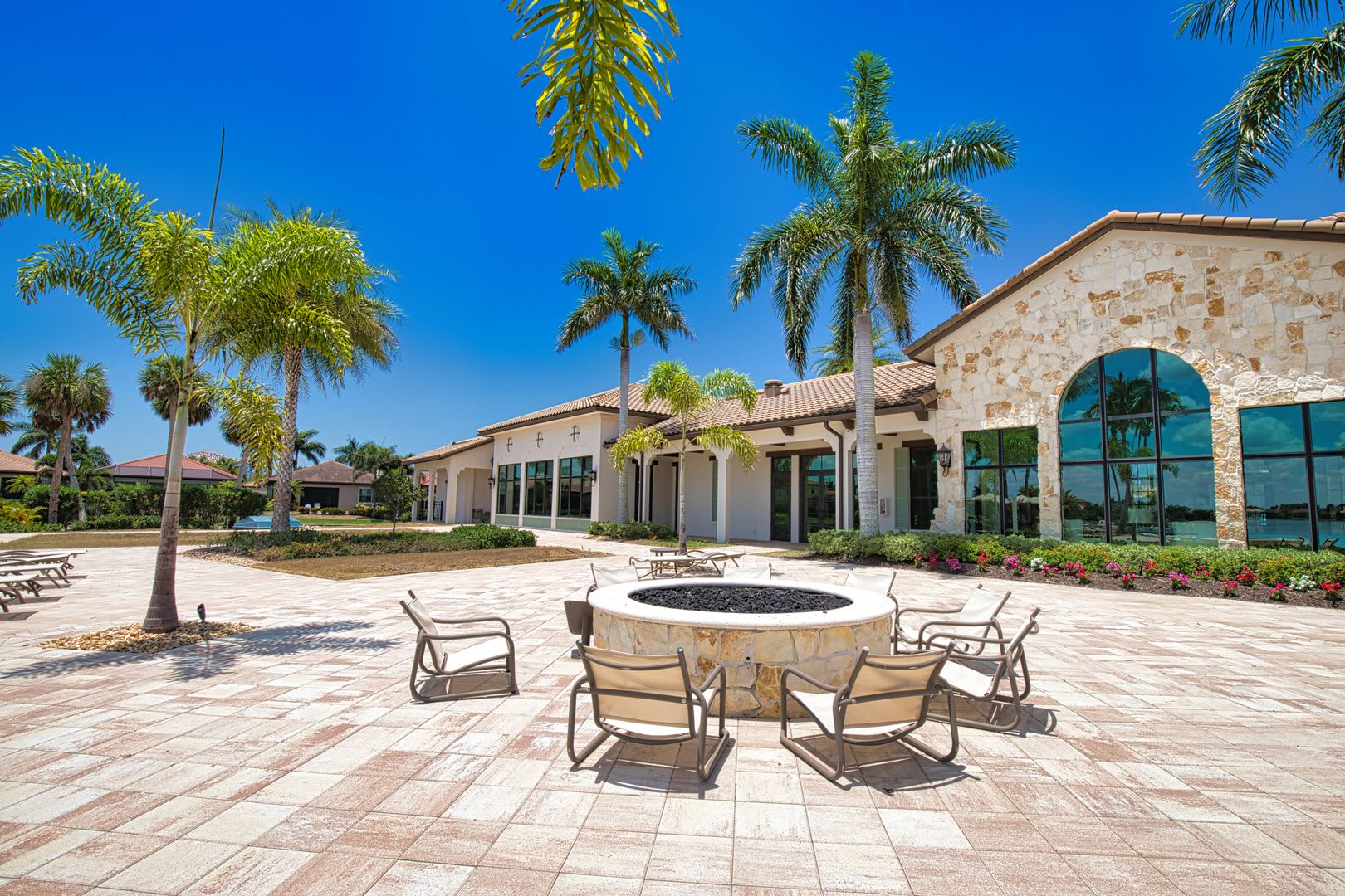 Seasonal Short-Term 3 Bedroom 2.5 Bathroom Single Family Home in Toscana Isles! – photo 2