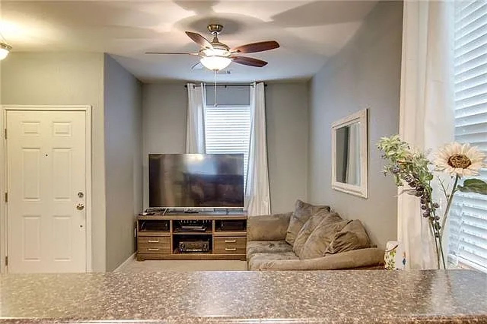 Room in 4 Bedroom Home at Red Bud Ridge Ln – photo 3