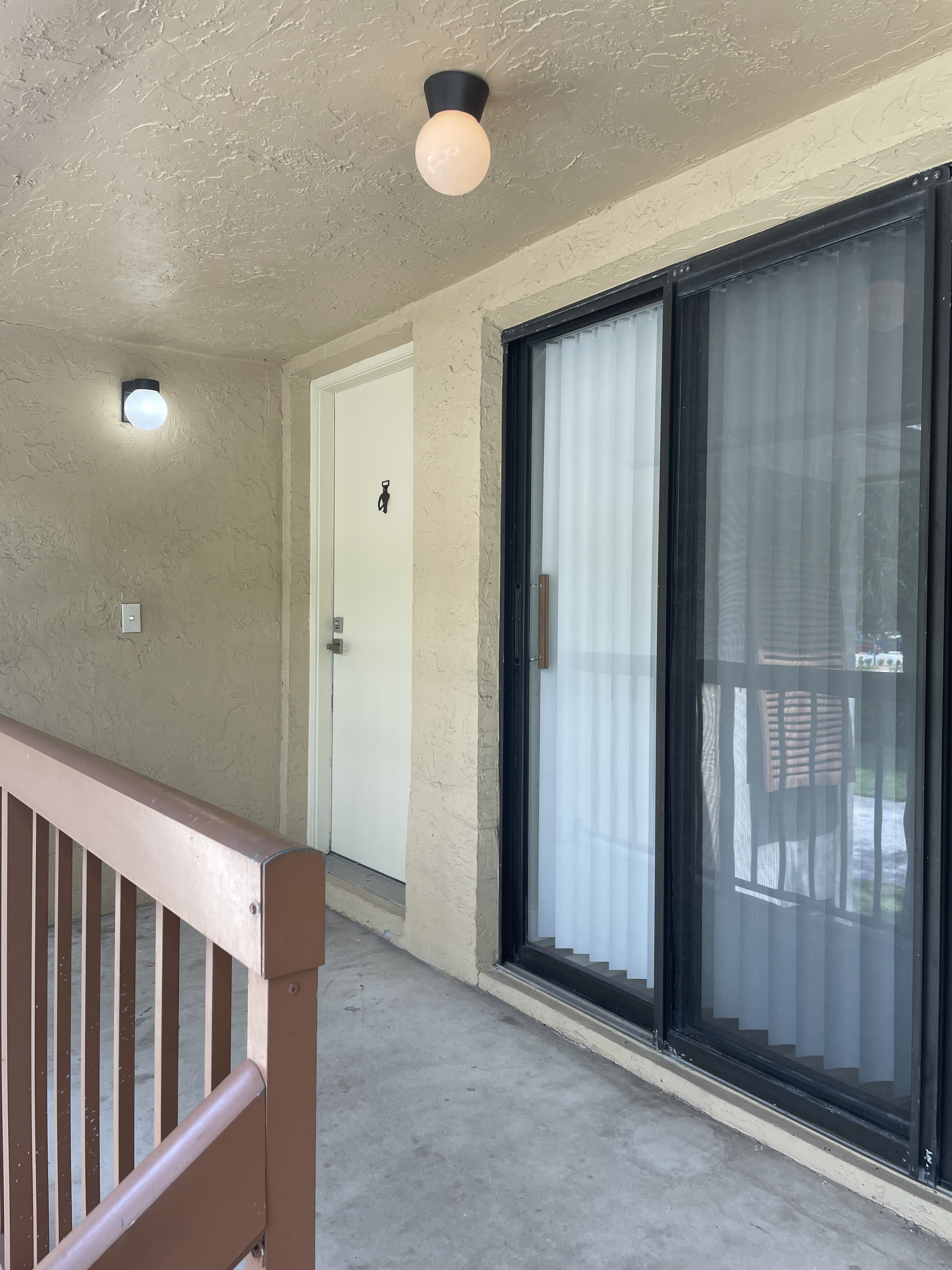 3939 Northeast 5th Avenue – photo 2