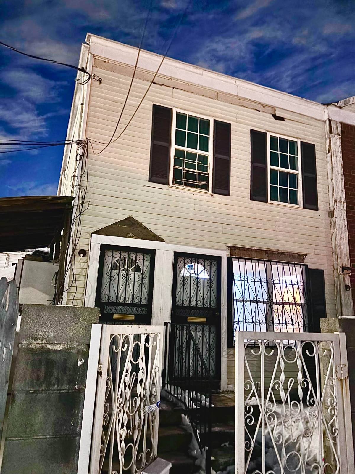 107 58 156Th Street – photo 1