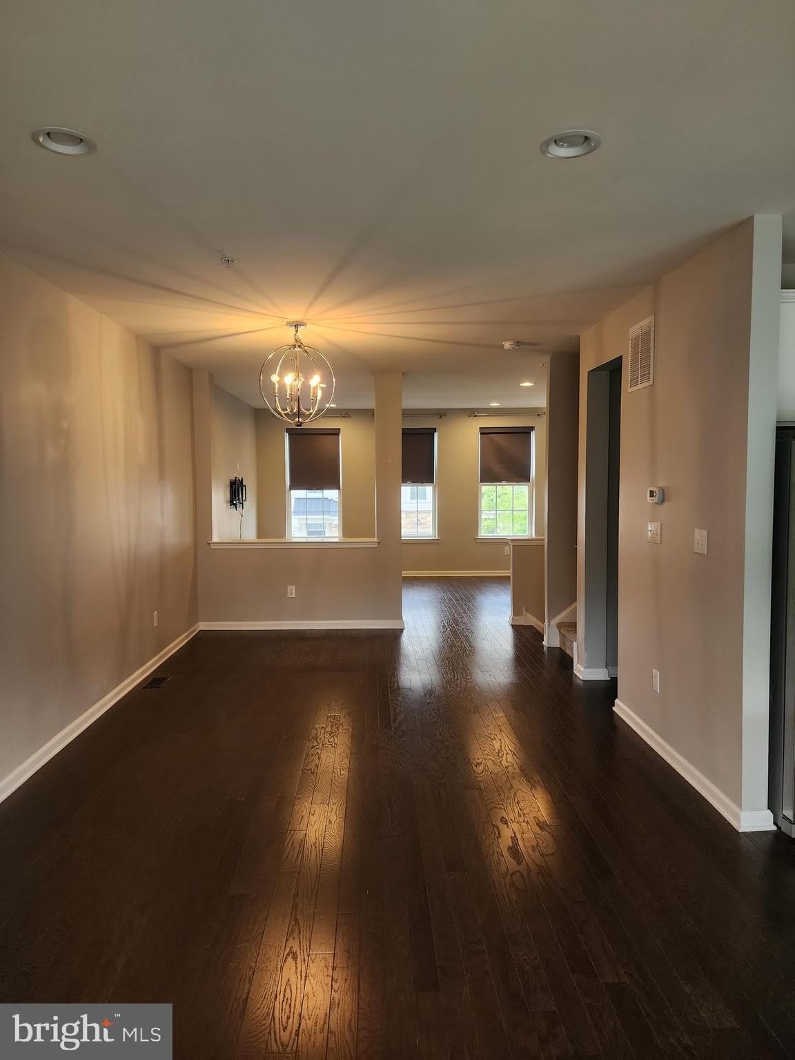 2207 EVIN DR – photo 2