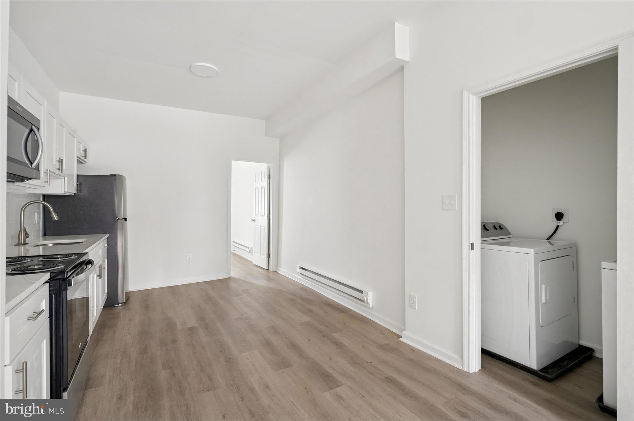 4241 MANTUA Avenue – photo 5