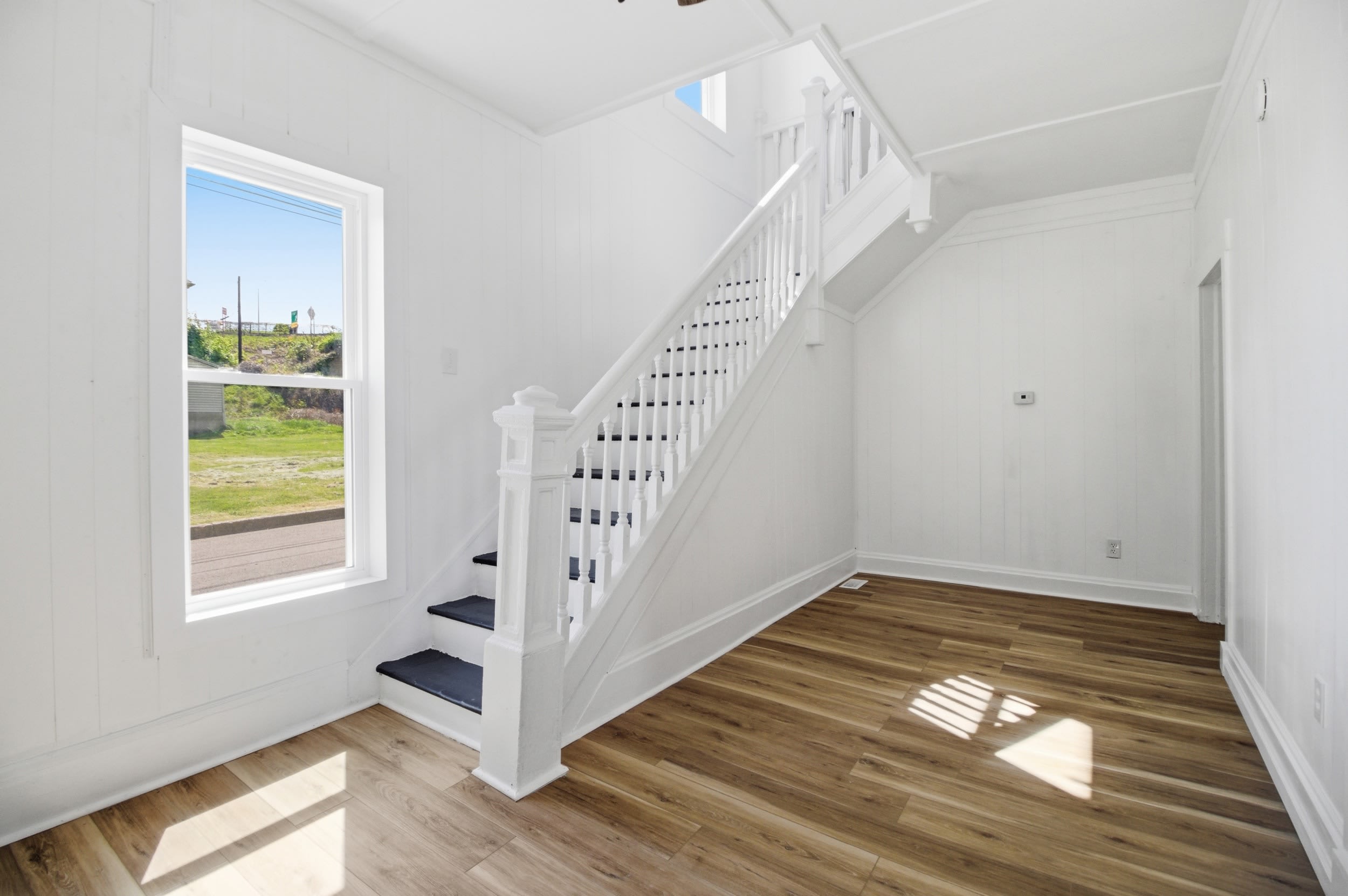 178 N 1st St – photo 3