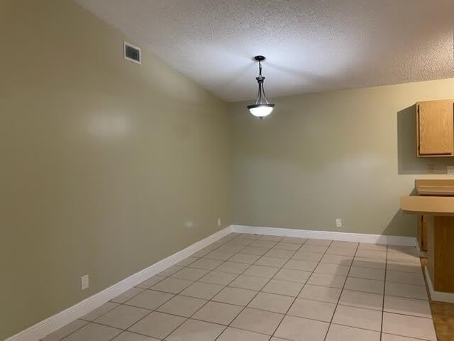4405 Woodstock Drive – photo 4
