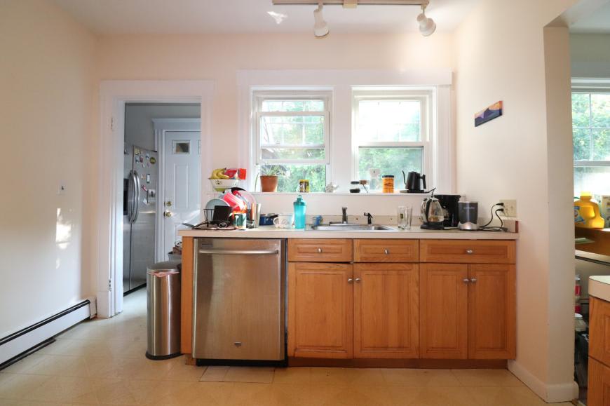 40 Atherton Rd. – photo 5