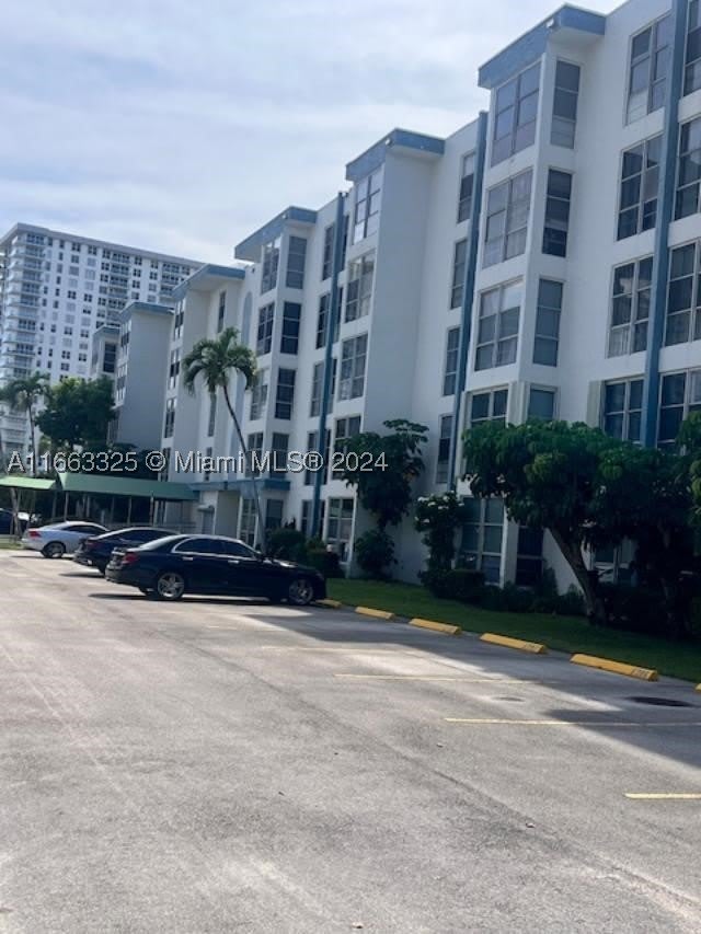 17570 Atlantic Blvd – photo 4