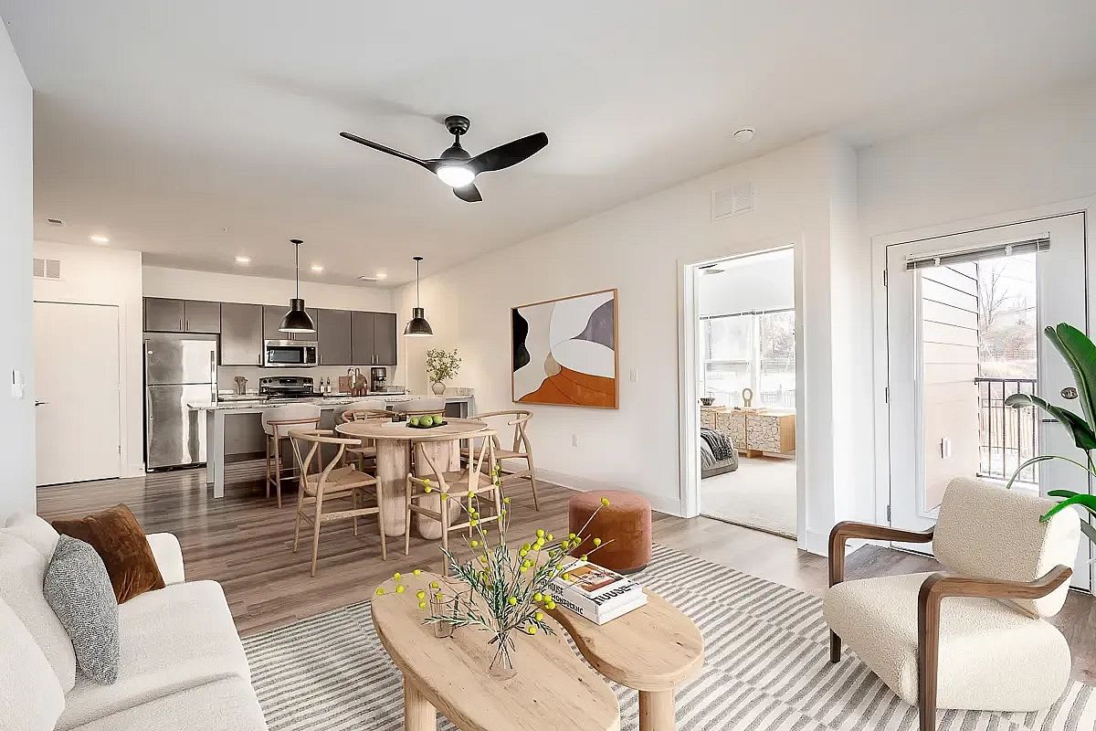 5 Row Apartments – photo 3