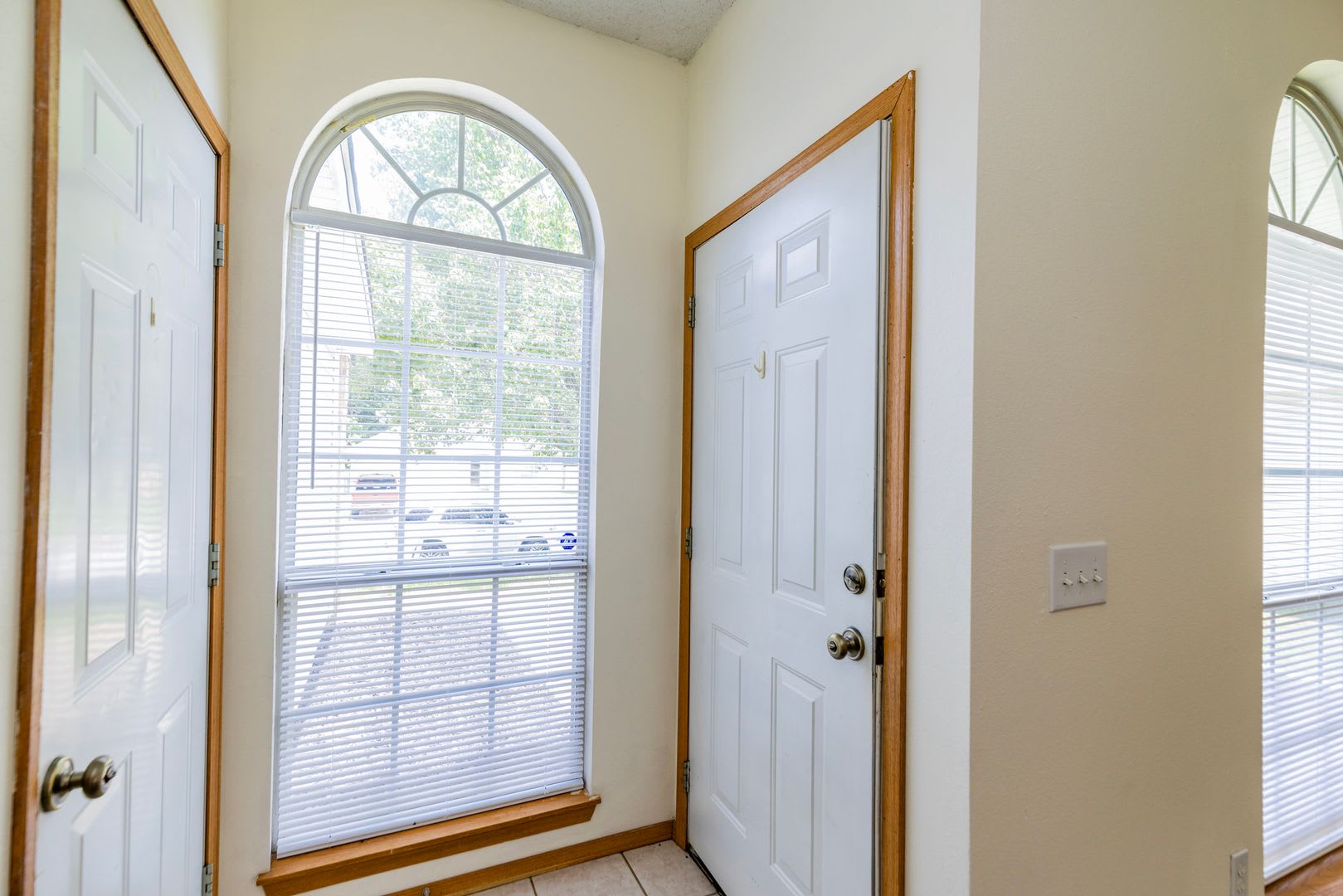 ***1502 Cresent*** – photo 3