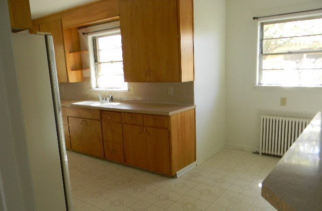 Available Now! to tour this property today! – photo 4