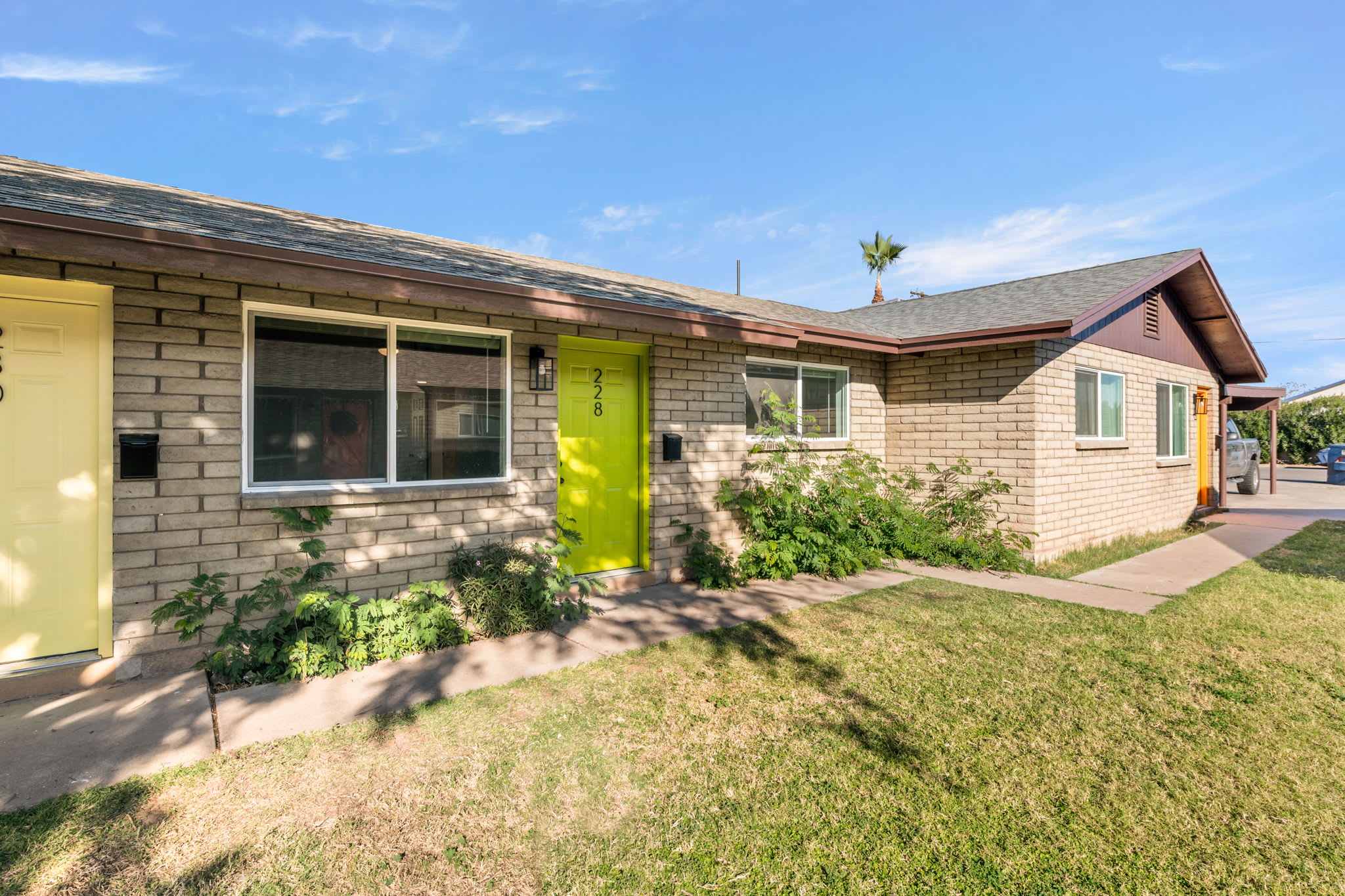 228 S Lazona Dr – photo 2
