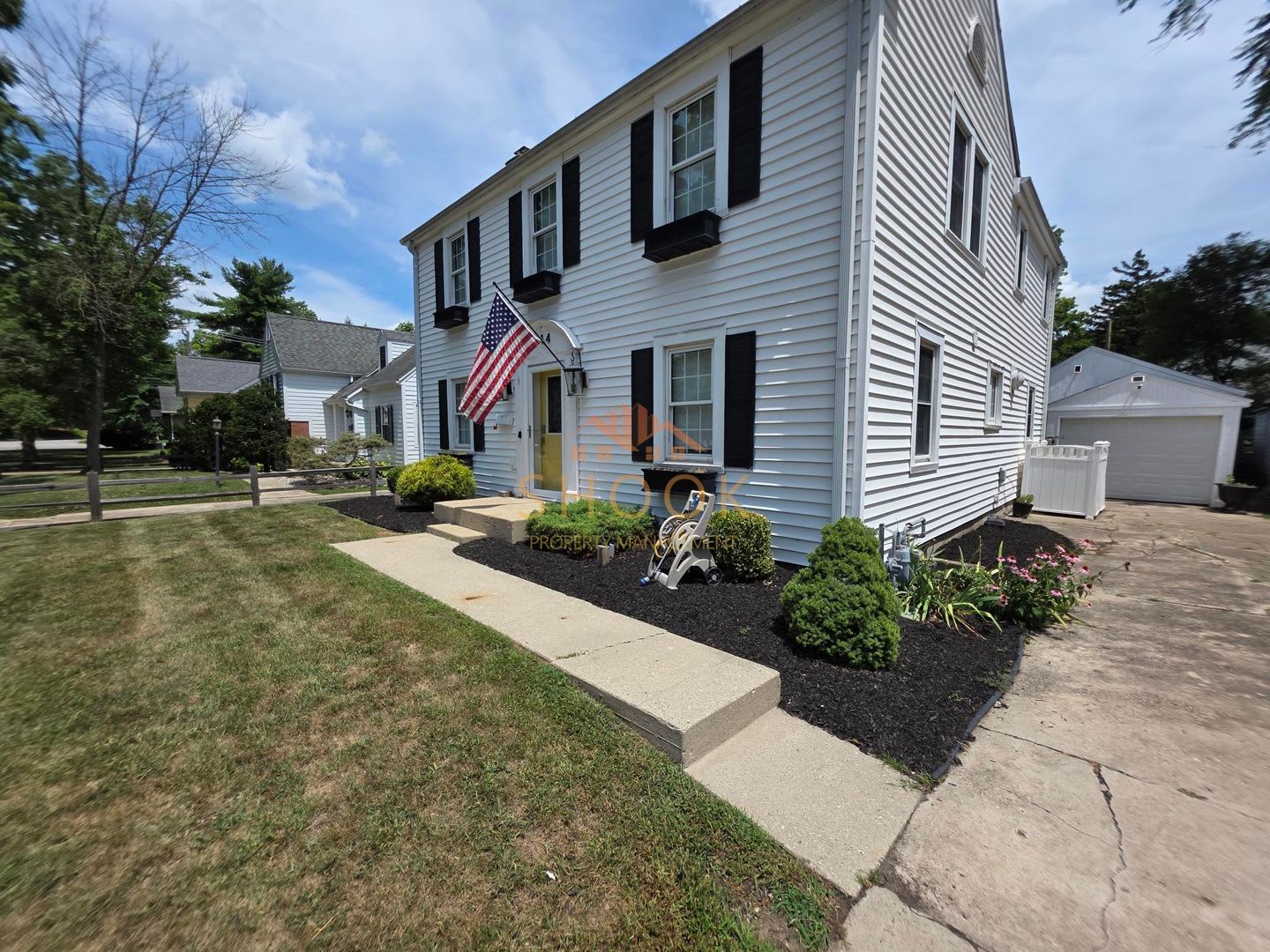 Available January 2027 Beautiful And Unique 4 Br Home Across Campus – photo 3