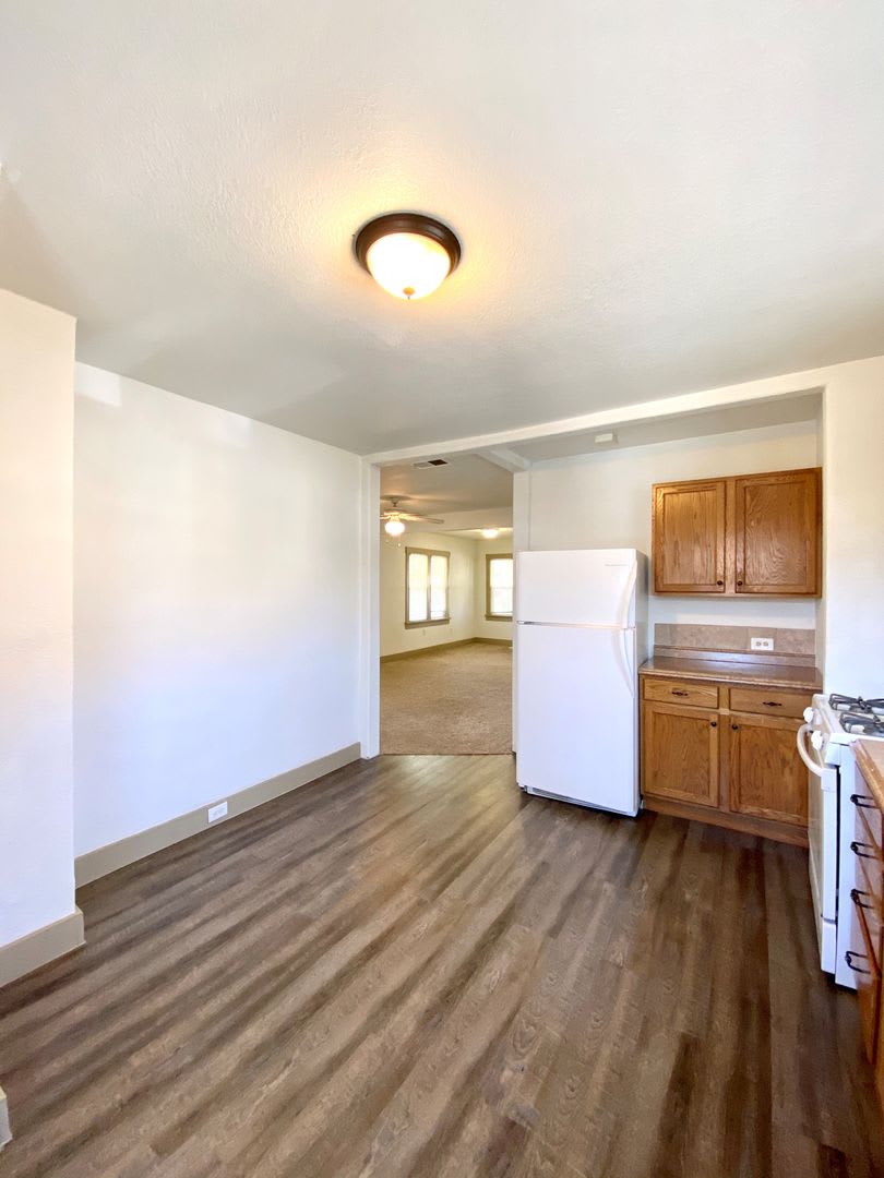 4 bedroom on Swope for Rent! – photo 4
