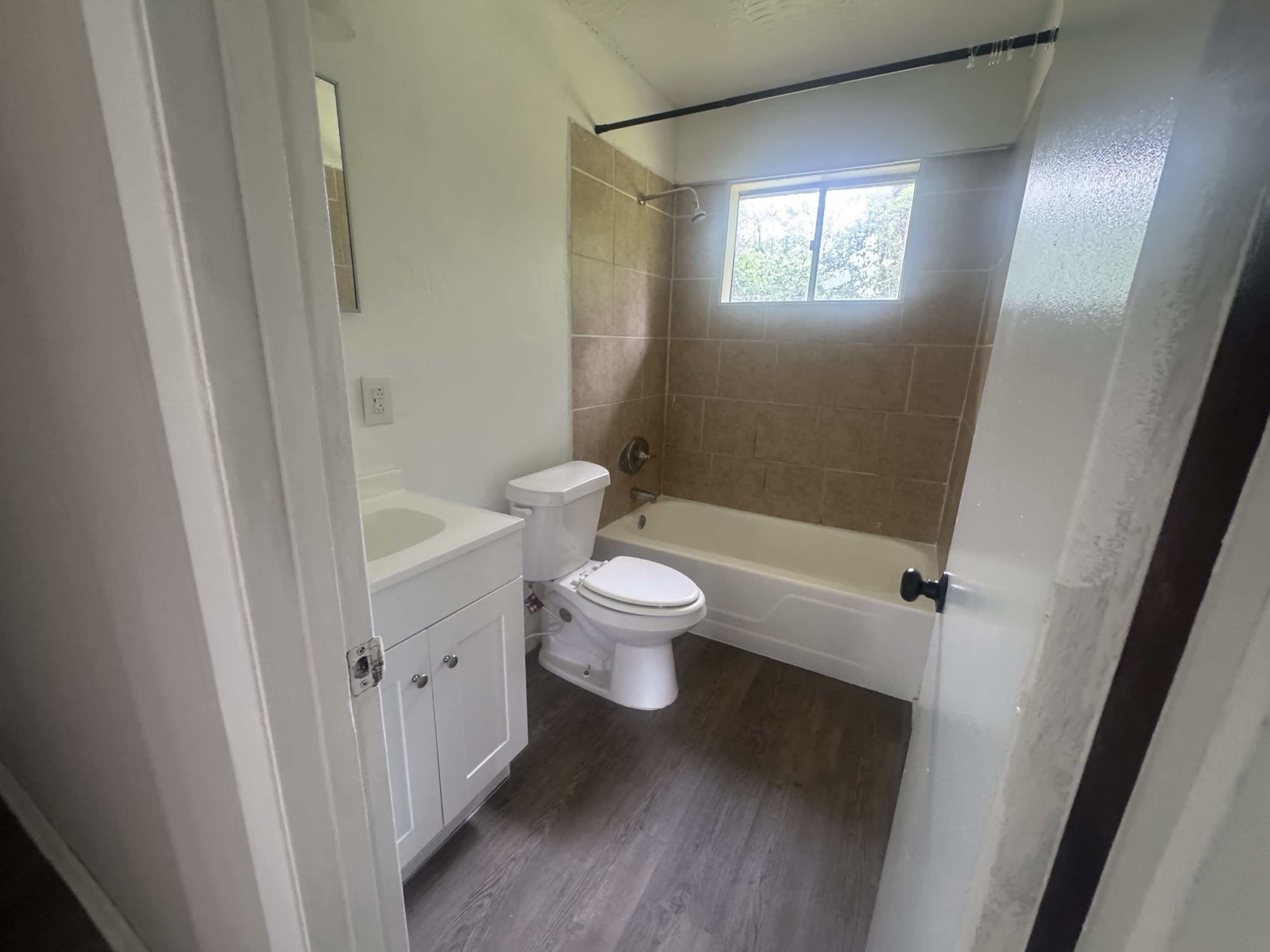 1300 Judson Street – photo 2