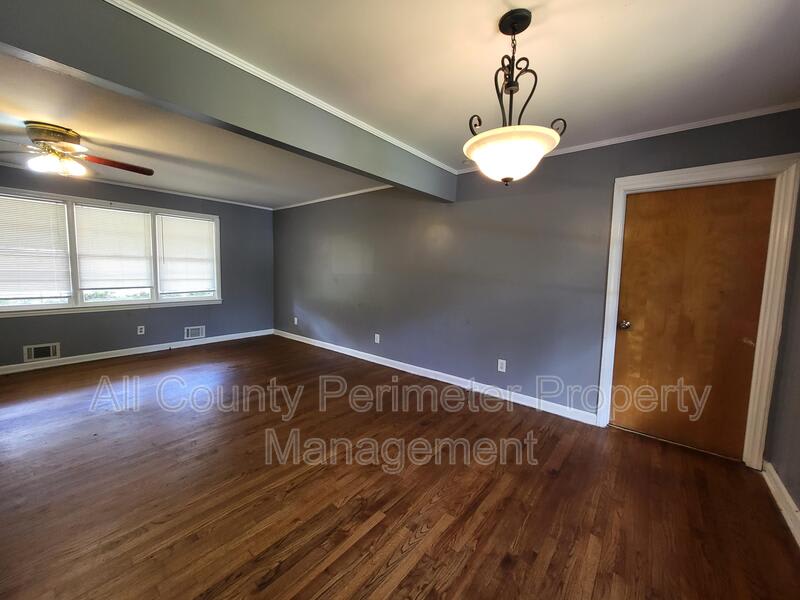 2759 Ellenwood Circle – photo 4
