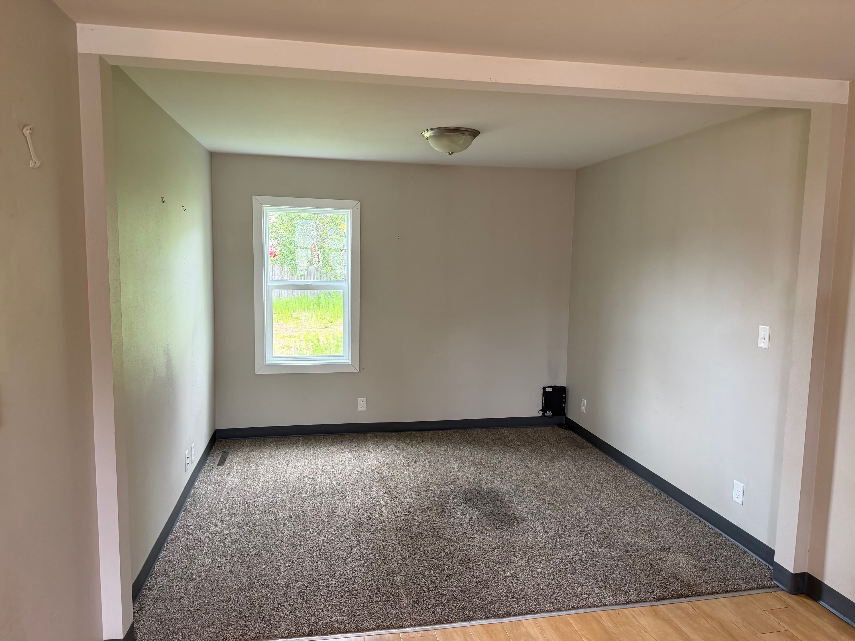 236 Main St S – photo 3