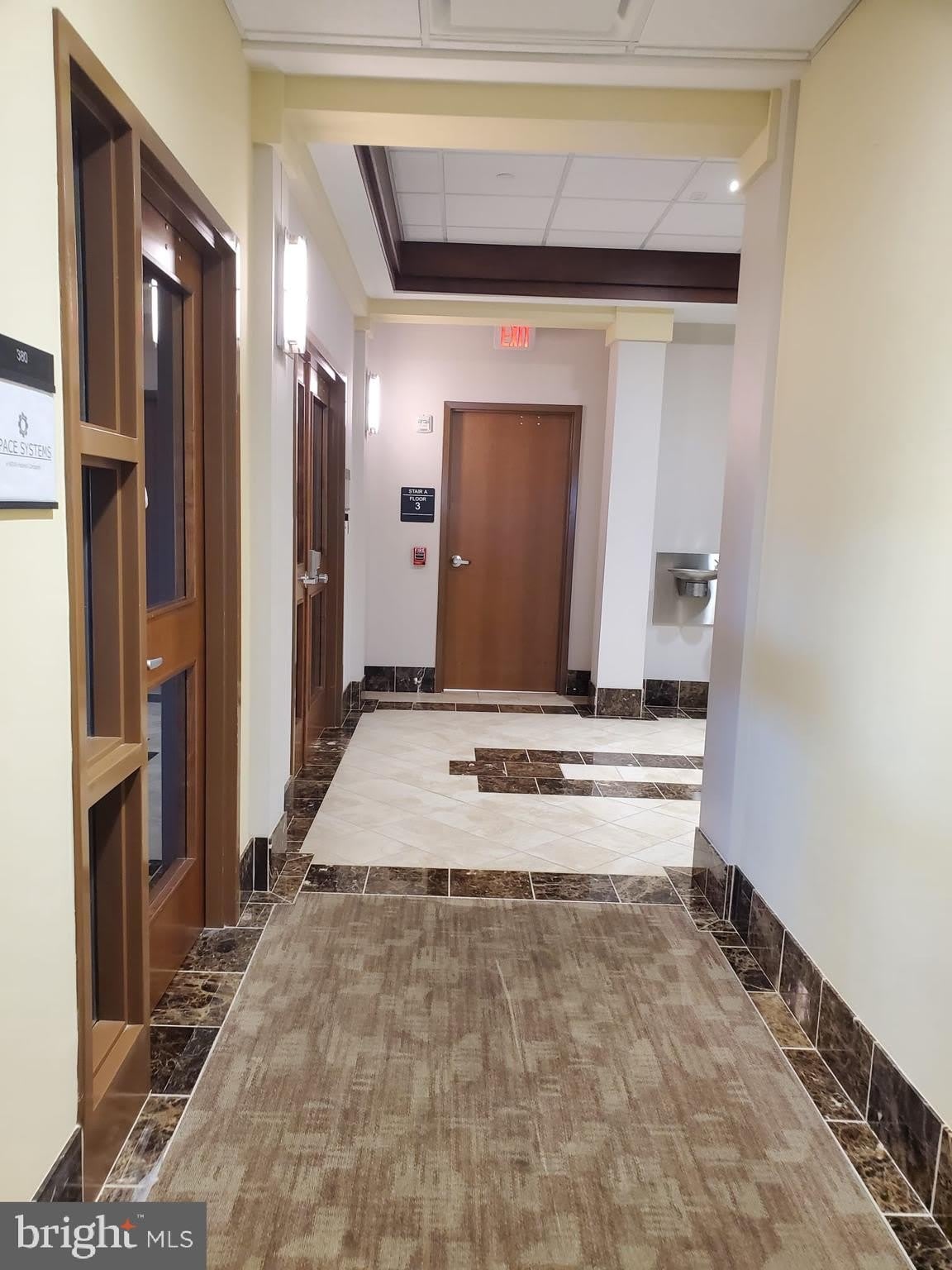 20755 Williamsport Place – photo 3