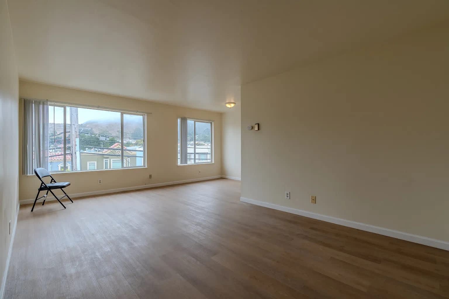 580 Lisbon St – photo 1