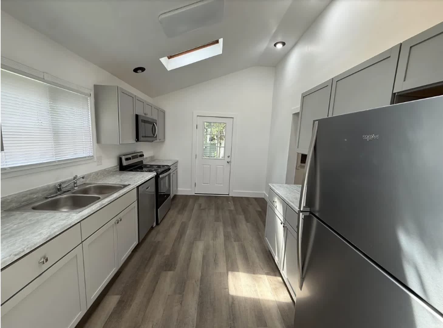 Three Bedroom Renovated Home – photo 2