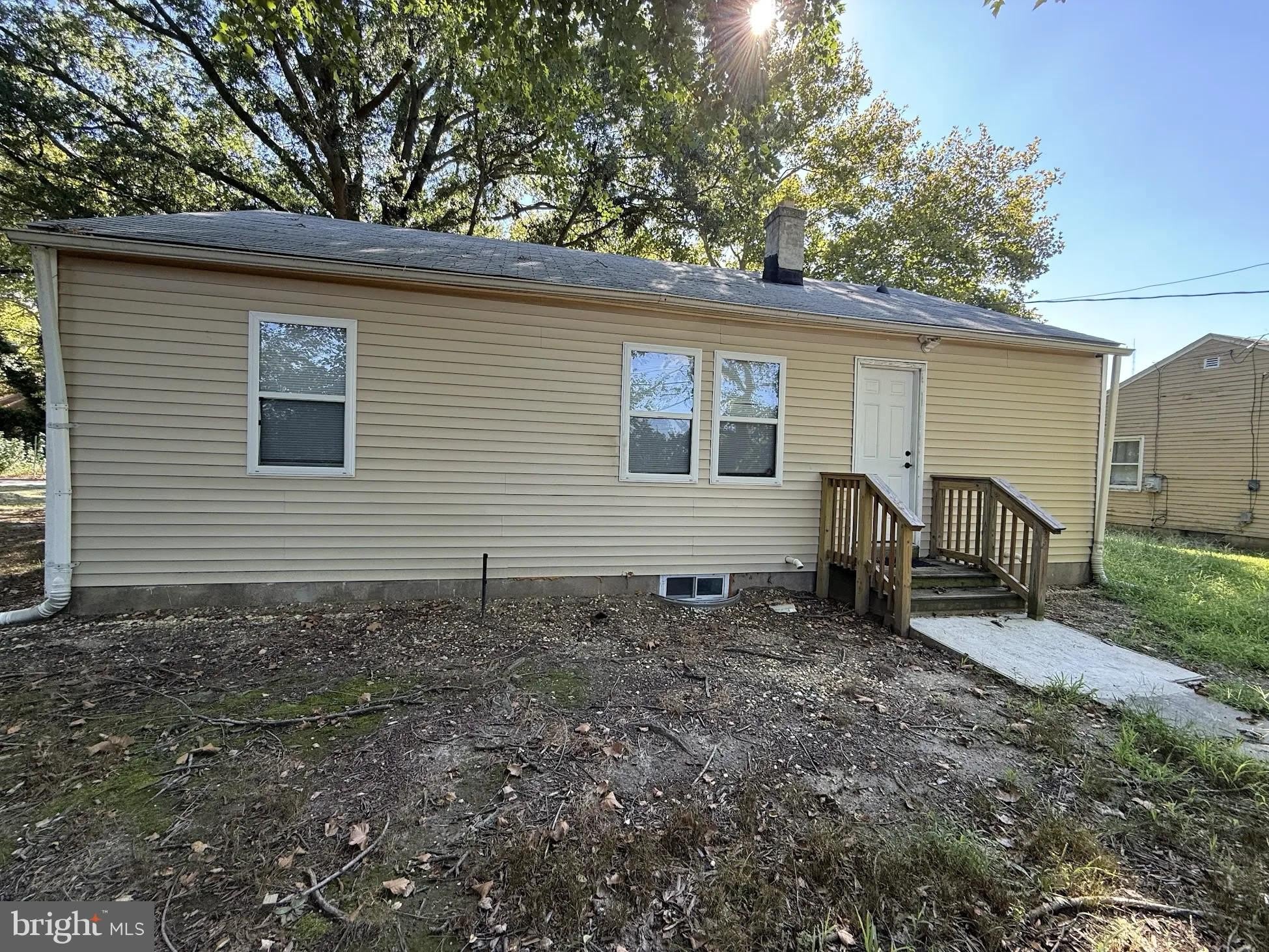 26 Oakland Street – photo 2