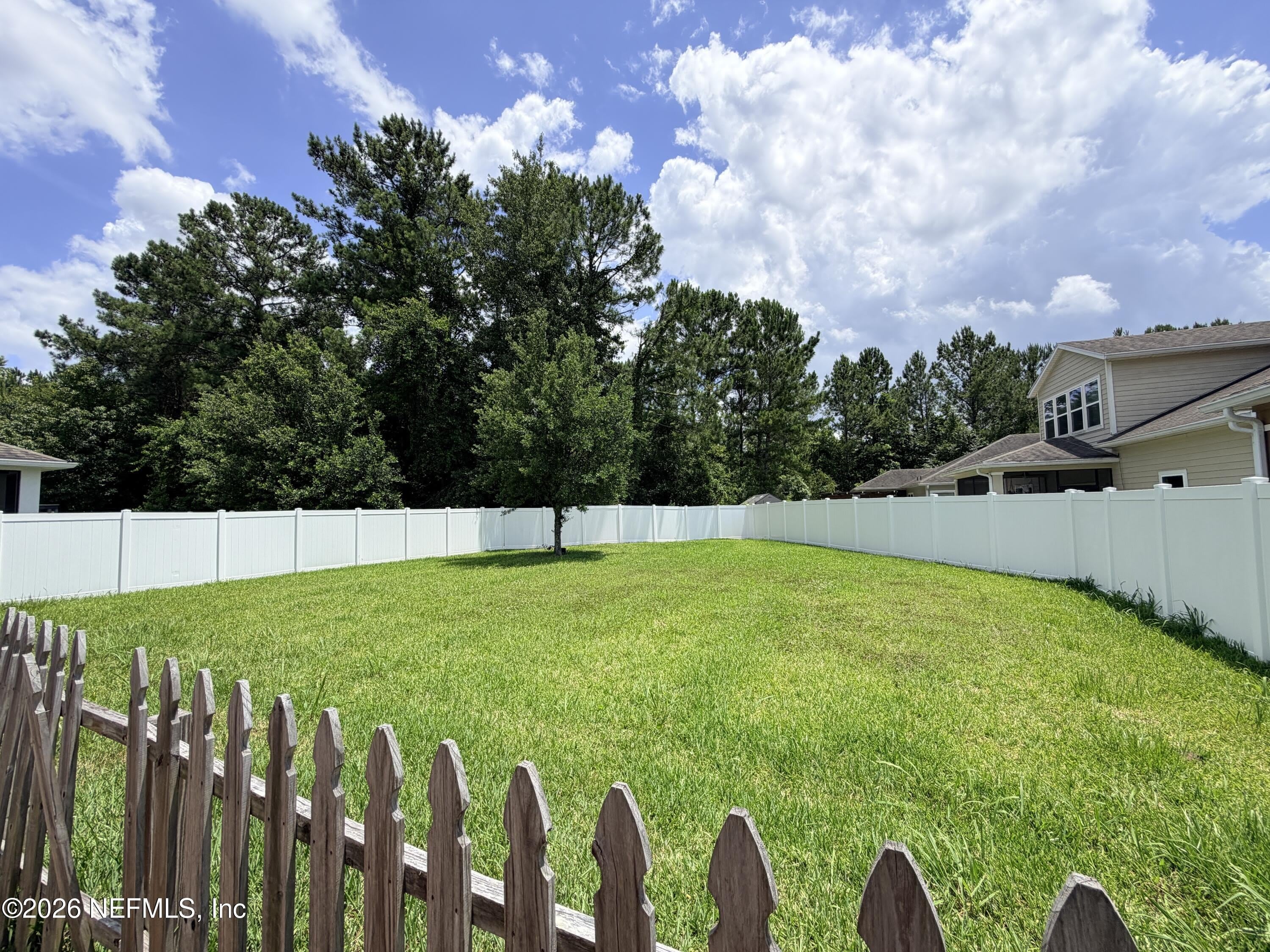 15991 BAXTER CREEK Drive – photo 3