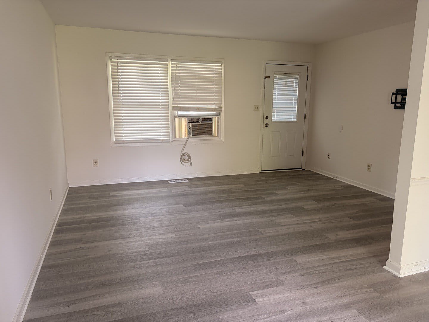 1815 Beach Road – photo 2