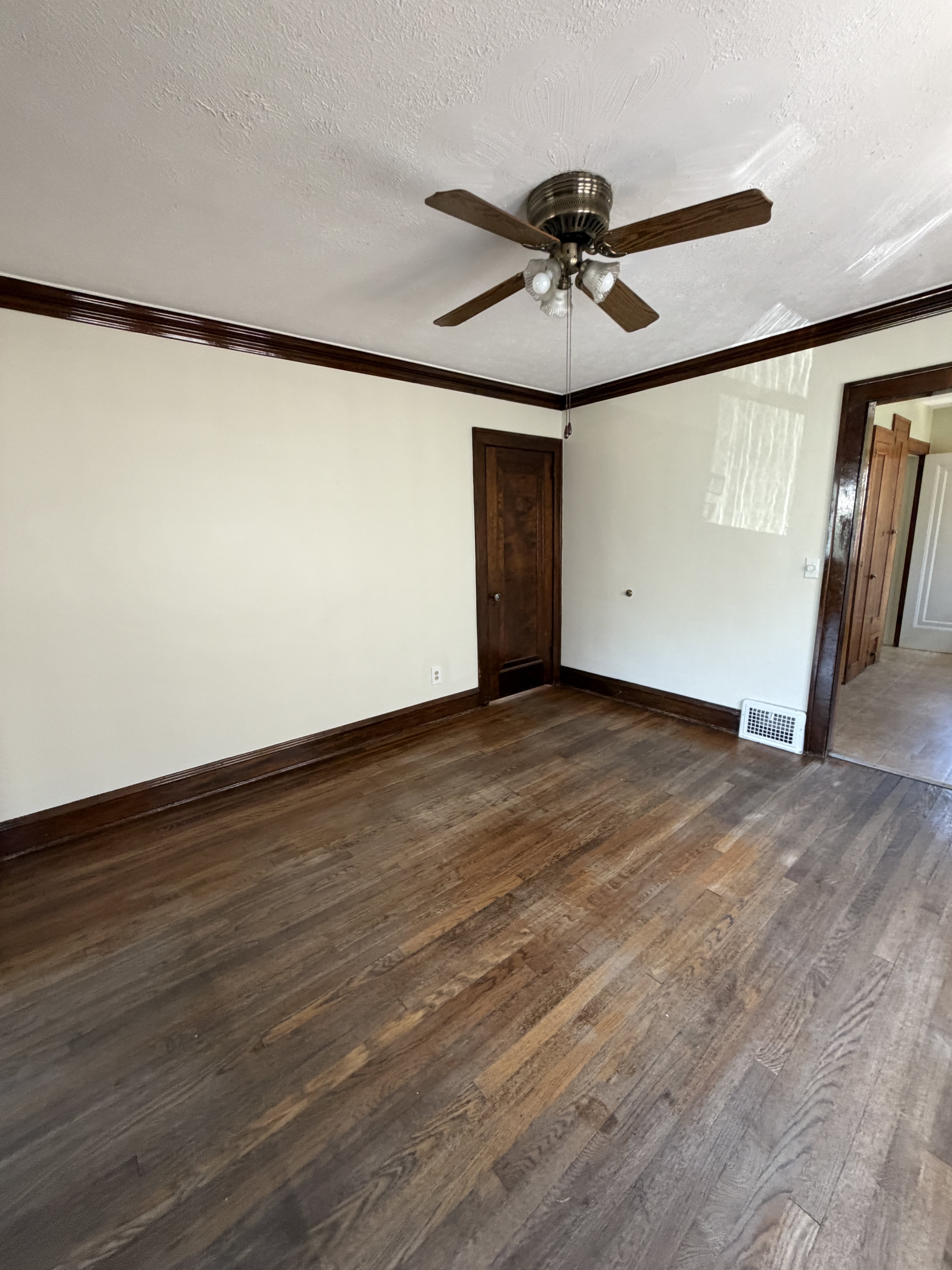 9011 Park Heights Ave – photo 4