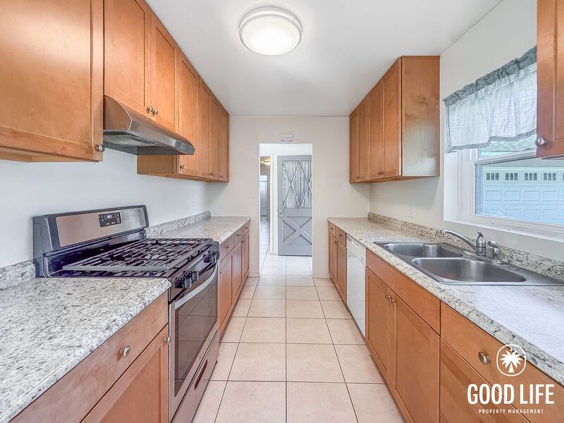 14213 Tobiasson Rd – photo 3