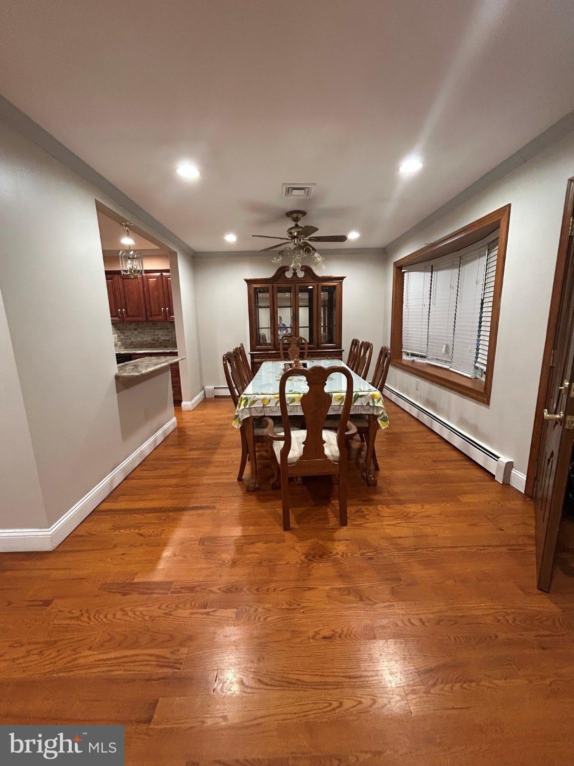 3131 CLIVE Avenue – photo 5