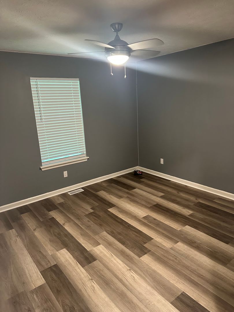 3 bedroom 1 bathroom house – photo 5