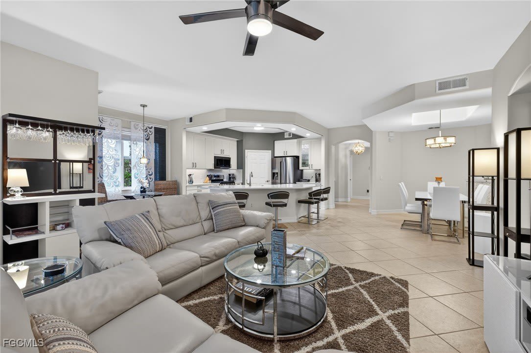 2001 Tarpon Bay Drive N – photo 1