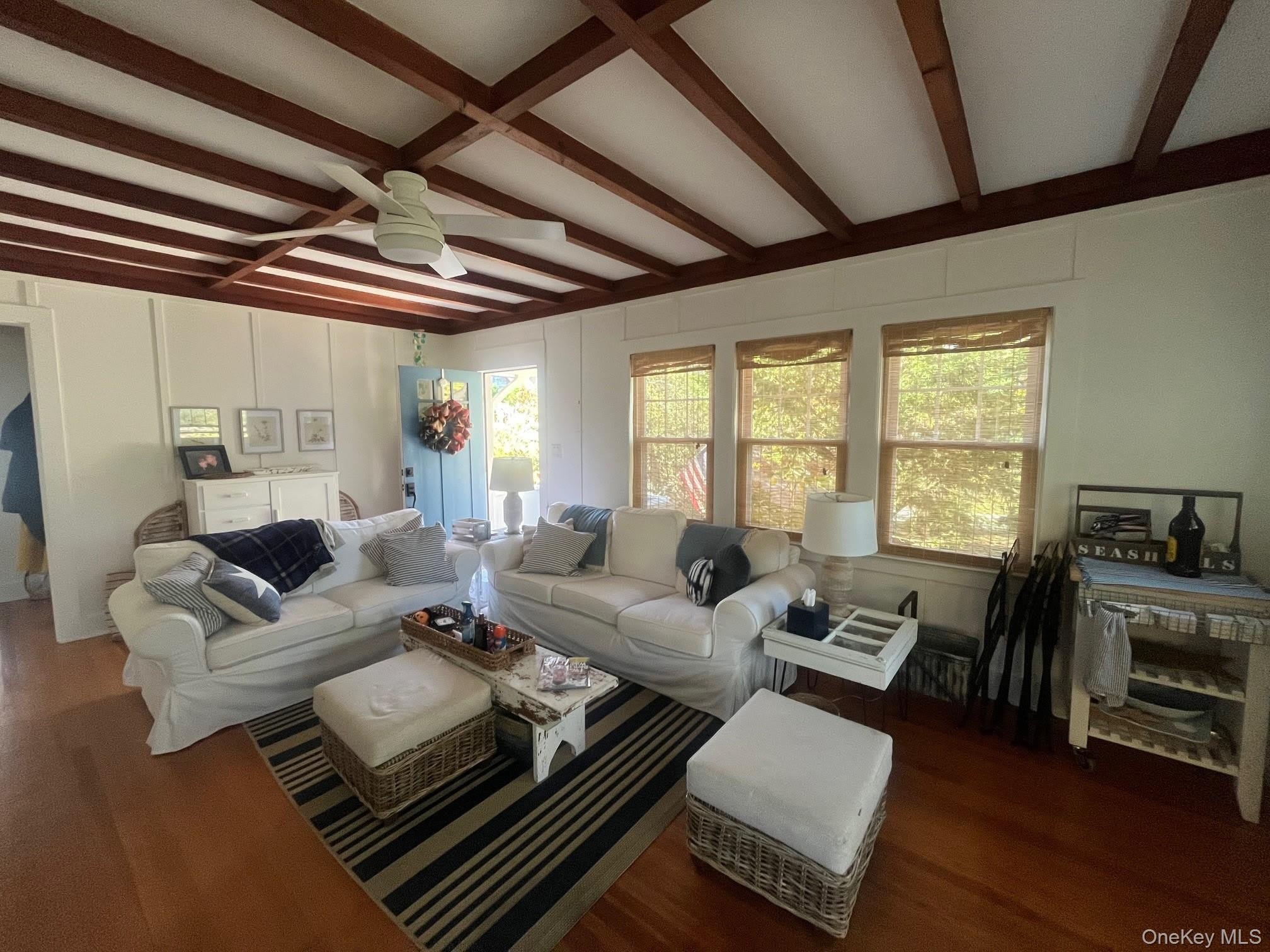 22 Crescent Avenue – photo 3