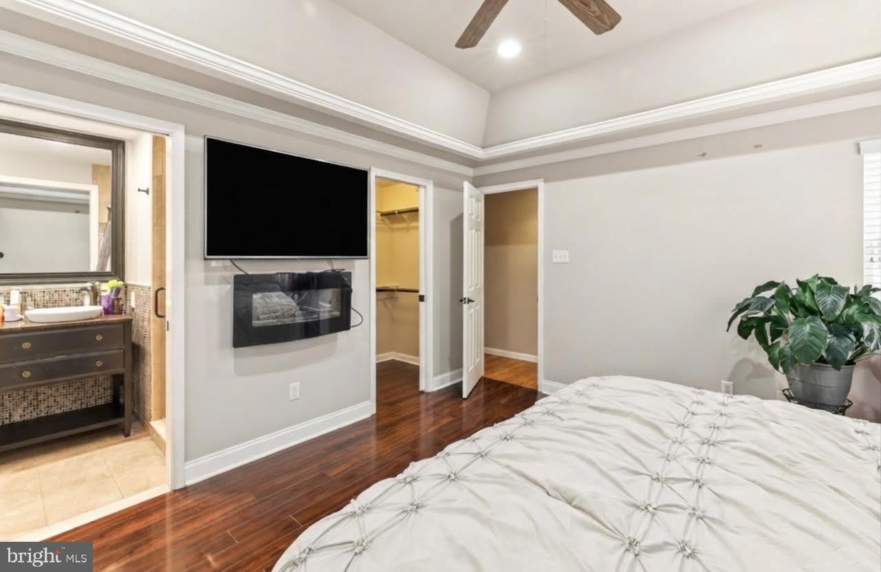 914 SCHUYLER Place – photo 5
