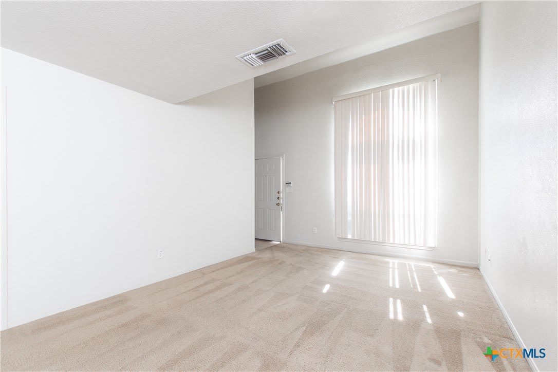 5009 John David Drive – photo 4