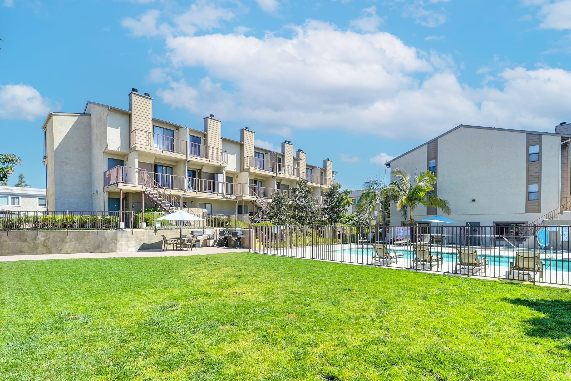 Elan Park Place Carlsbad Apartment Homes – photo 5