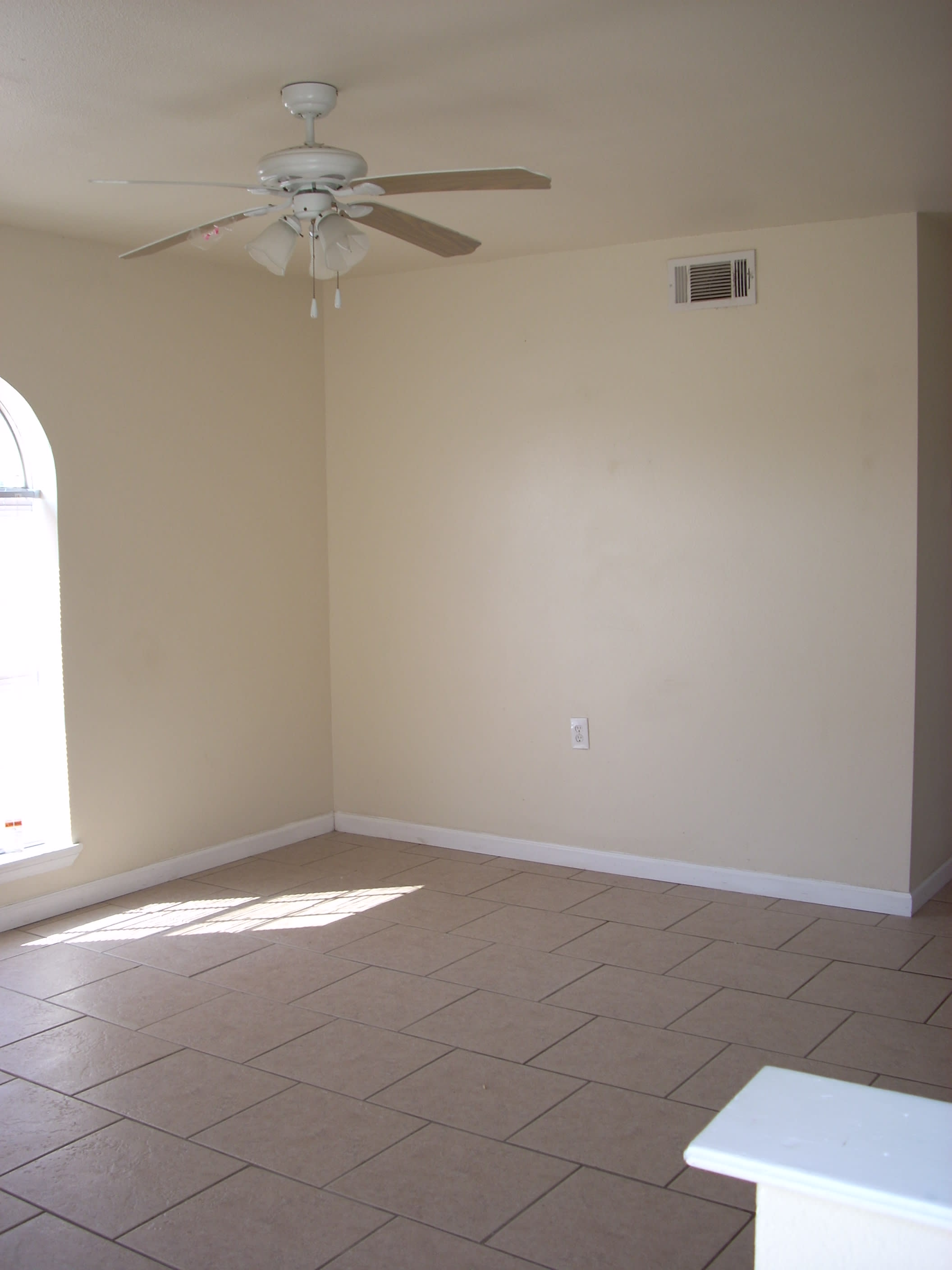 3513 Golden Dr. # C – photo 3