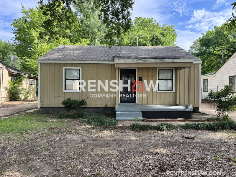 3760 Mandalay Dr – photo 1