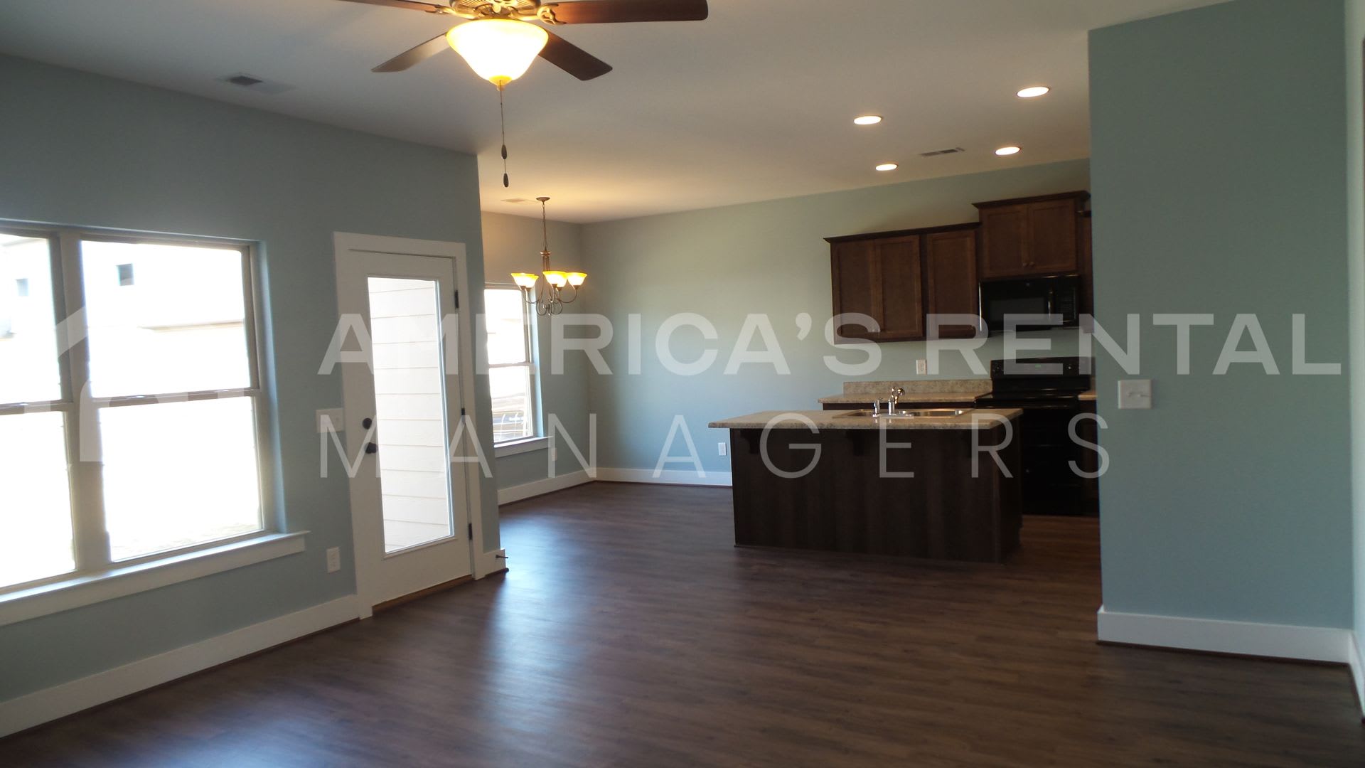 Home for rent in Tuscaloosa! Available to view with a 48 hour notice! – photo 2