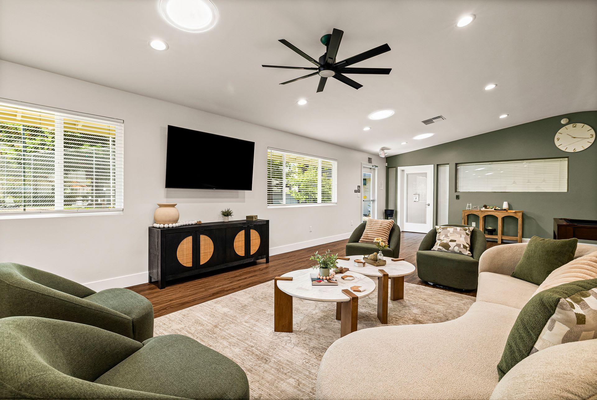 Sheridan Square Apartments – photo 4