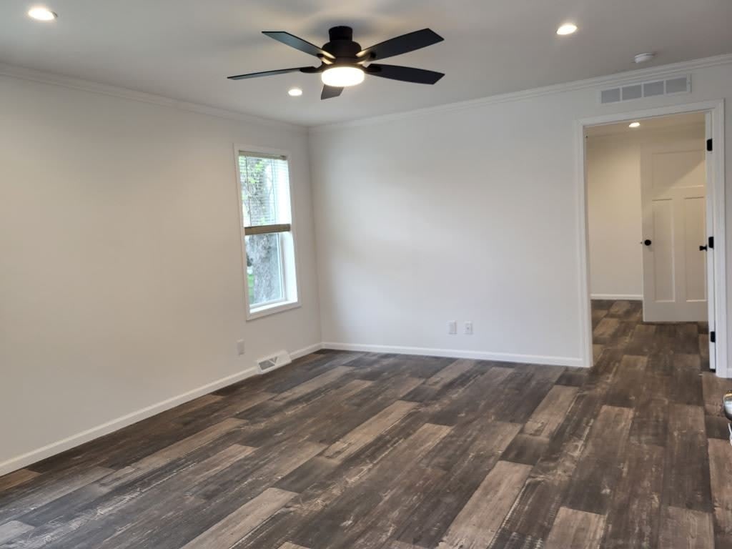 1149 Bayside Road – photo 5