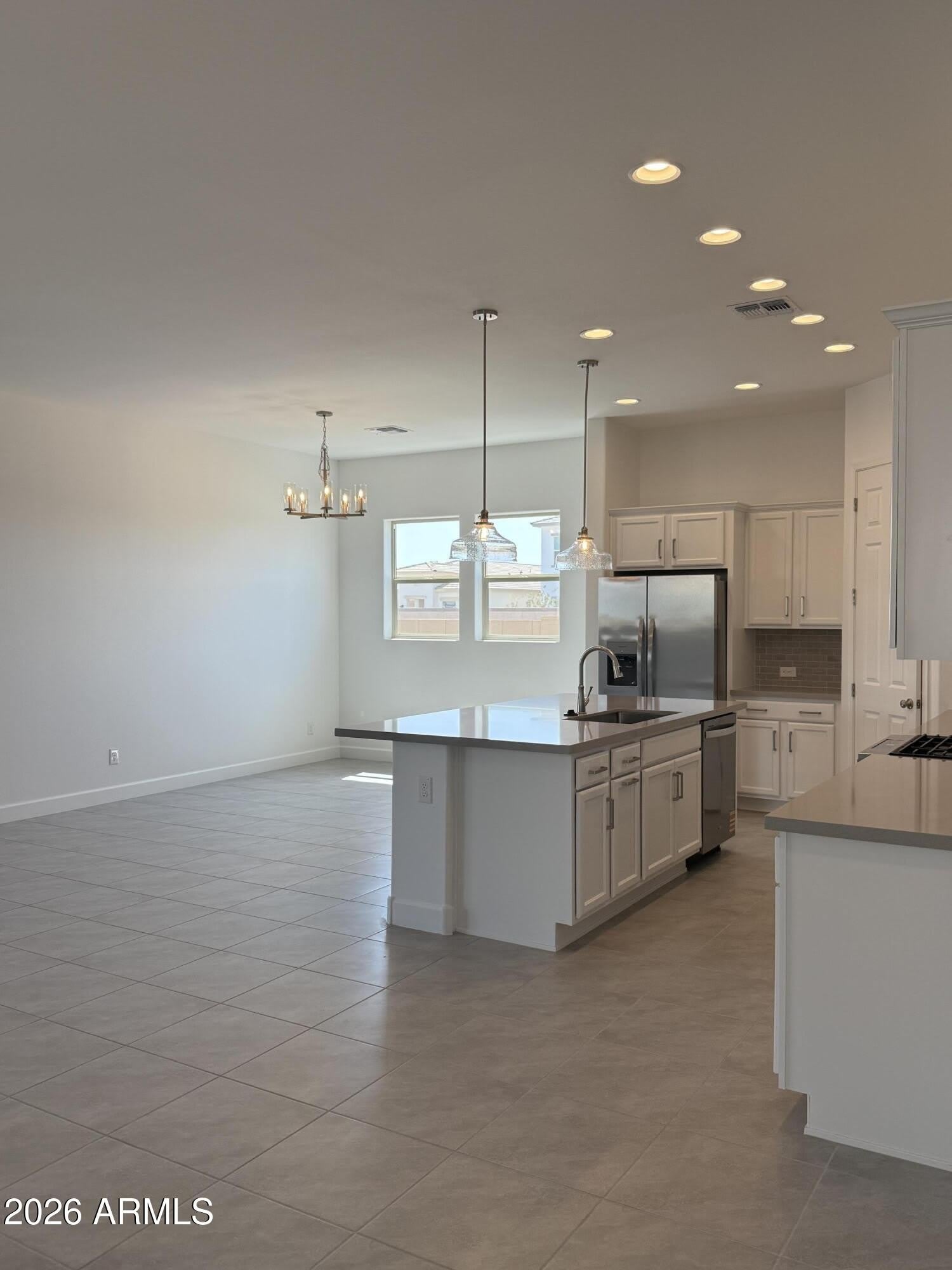 2921 E Mission Lane – photo 5
