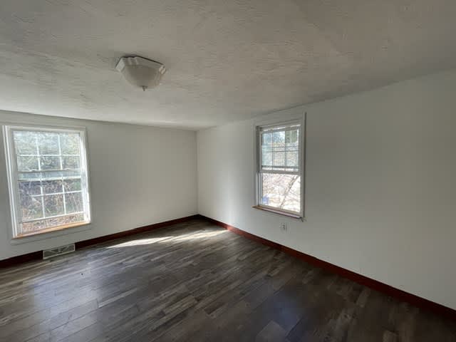 4860 William Penn Highway – photo 3