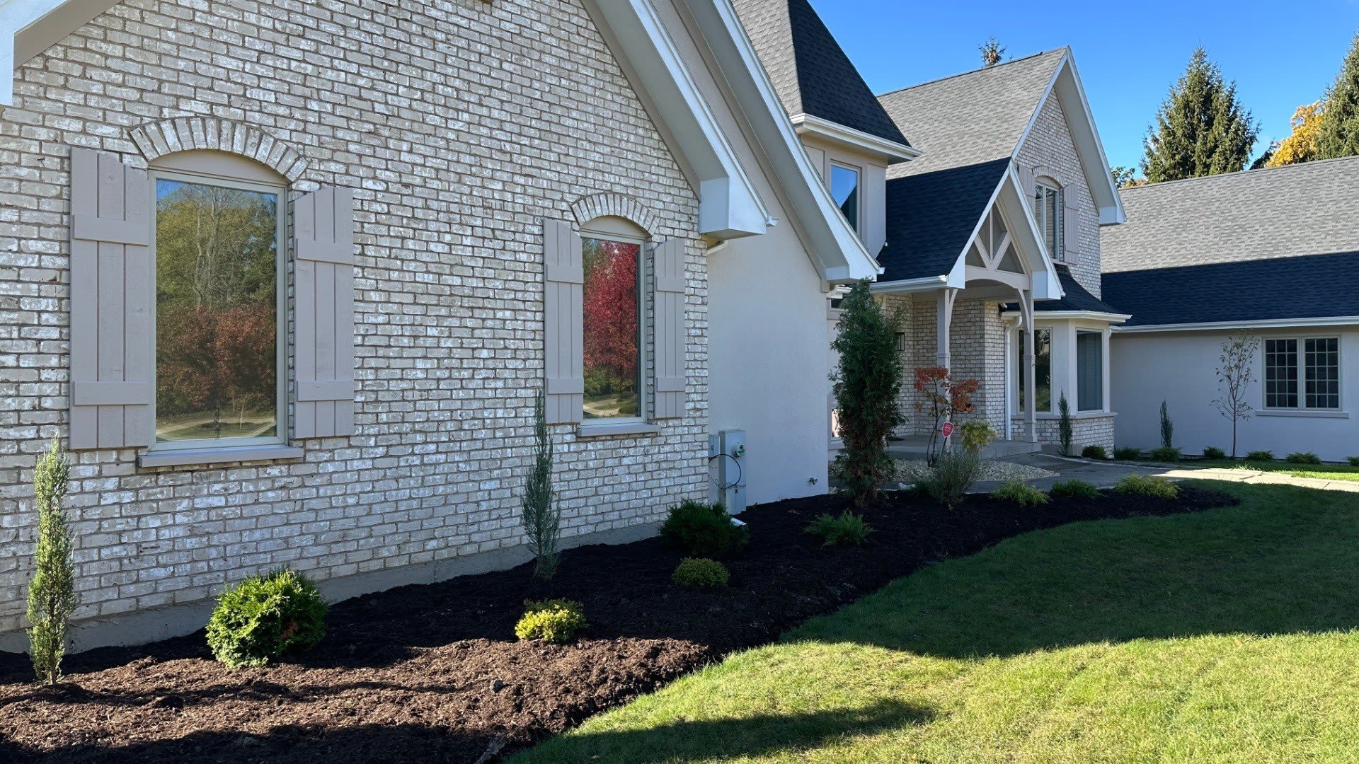 1161 Gavin Court – photo 2