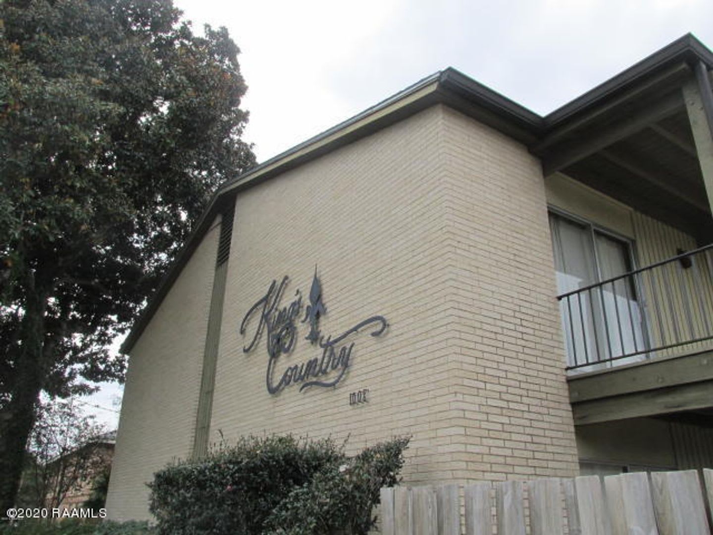 FOR RENT – photo 1